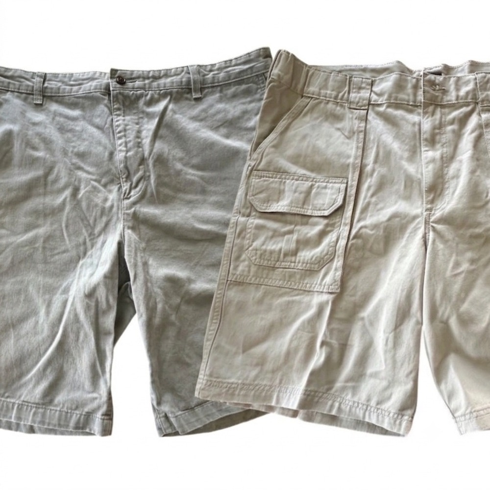 Lee Cargo and Dockers Chino Shorts Bundle Mens 40 Khaki/gray 100%‎ Cotton